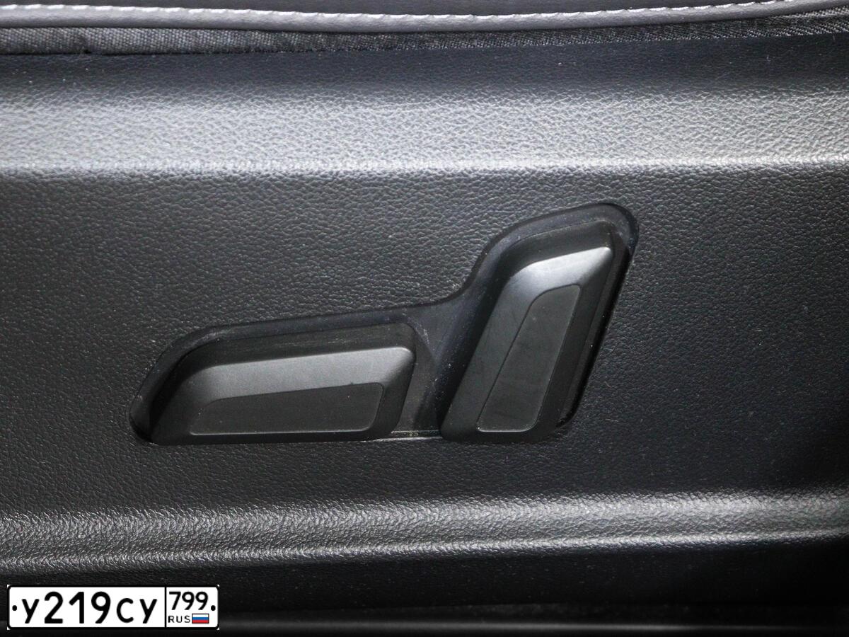Фото автомобиля HAVAL F7, 2019 — госномер С050ВО90. Цвет: Белый