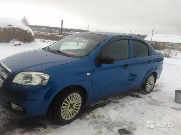 Фото автомобиля CHEVROLET AVEO, 2007 — госномер Р307ВС58. Цвет: синий