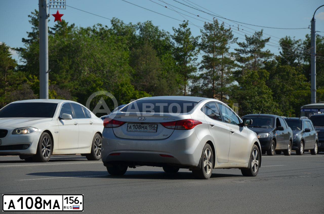 Фото автомобиля HYUNDAI ELANTRA, 2012 — госномер А108МА156. Цвет: СЕРЕБРИСТЫЙ