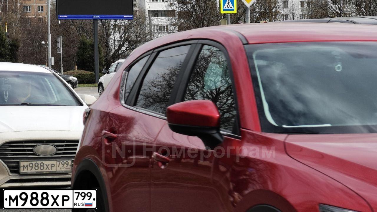 Фото автомобиля HYUNDAI SONATA, 2018 — госномер Н801ЕУ977. Цвет: Белый