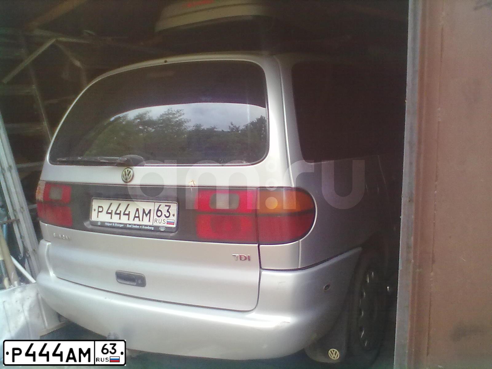 Фото автомобиля NISSAN NP 300, 2013 — госномер В301ЕО777. Цвет: ЧЕРНЫЙ