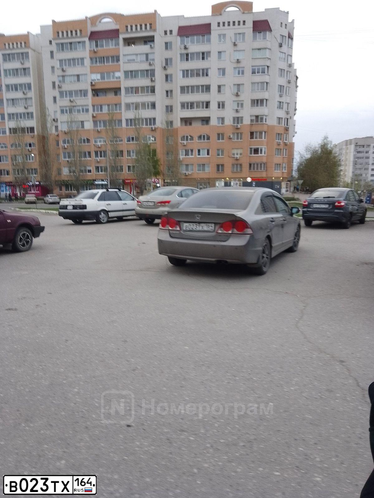 Фото автомобиля HONDA CIVIC, 2008 — госномер А770ОО12. Цвет: СЕРЫЙ