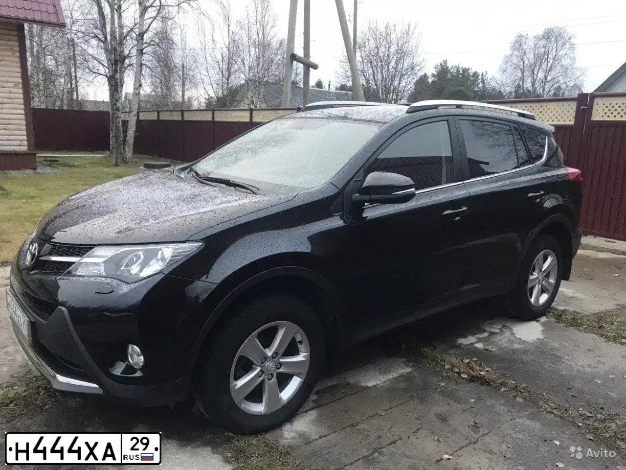 Фото автомобиля TOYOTA RAV4, 2012 — госномер М512РТ29. Цвет: ЧЕРНЫЙ