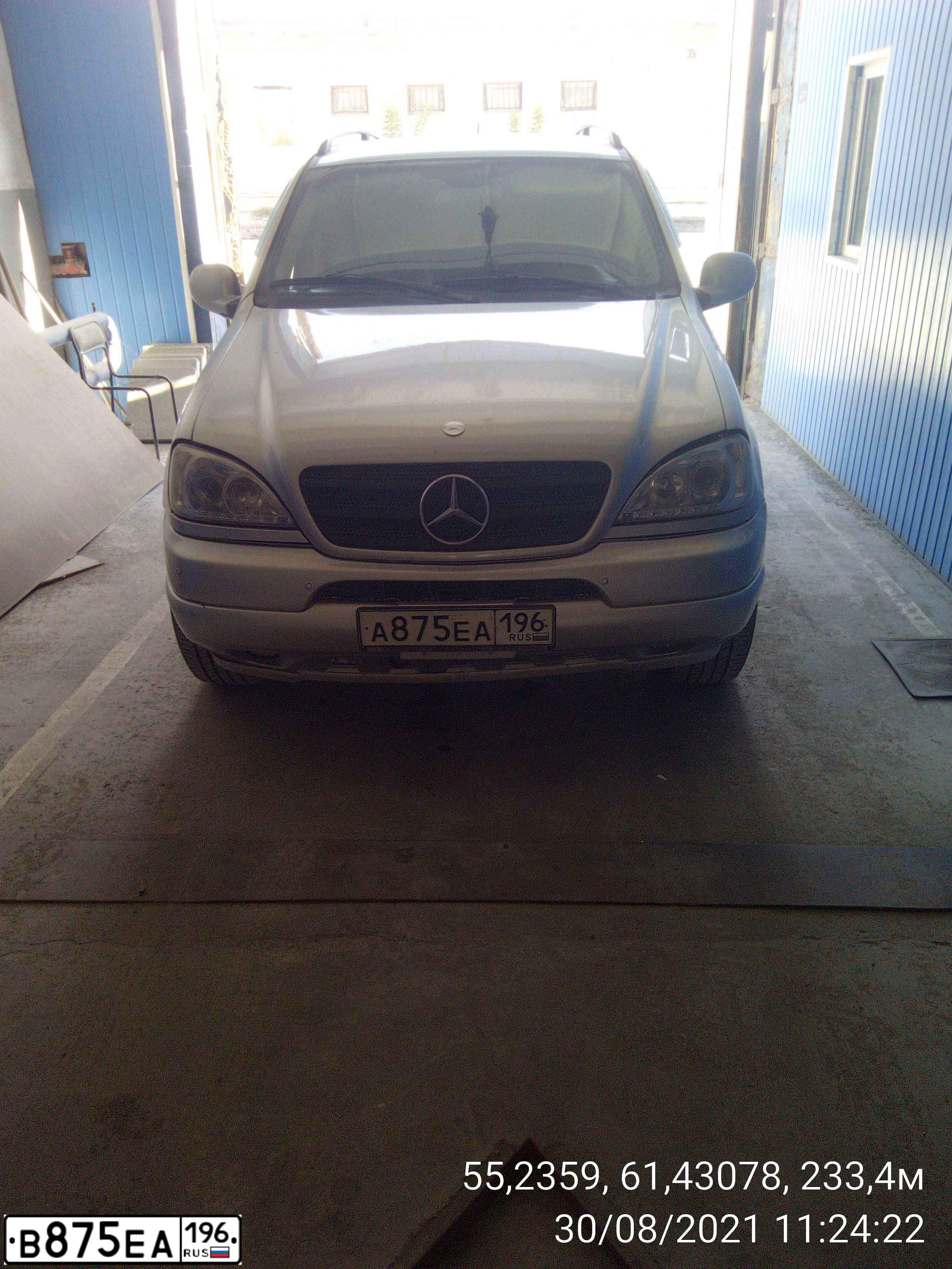 Фото автомобиля LADA 1119 KALINA, 2008 — госномер Н450АХ196. Цвет: СВЕТЛО-СЕРЫЙ