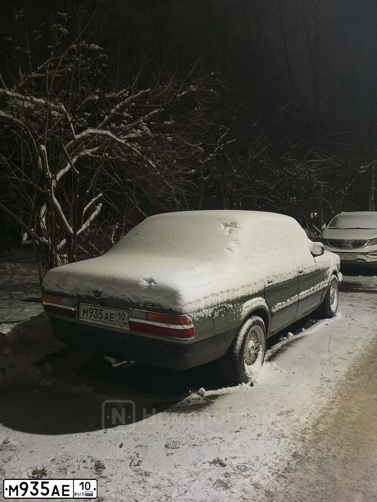 Фото автомобиля BMW SERIE 5, 1985 — госномер М935АЕ10. Цвет: СВЕТЛО-ЗЕЛЕНЫЙ