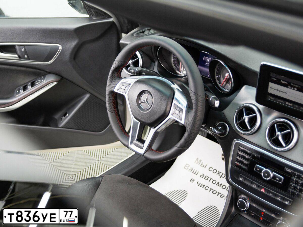 Фото автомобиля MERCEDES-BENZ CLA200, 2013 — госномер Р618ОТ790. Цвет: Белый