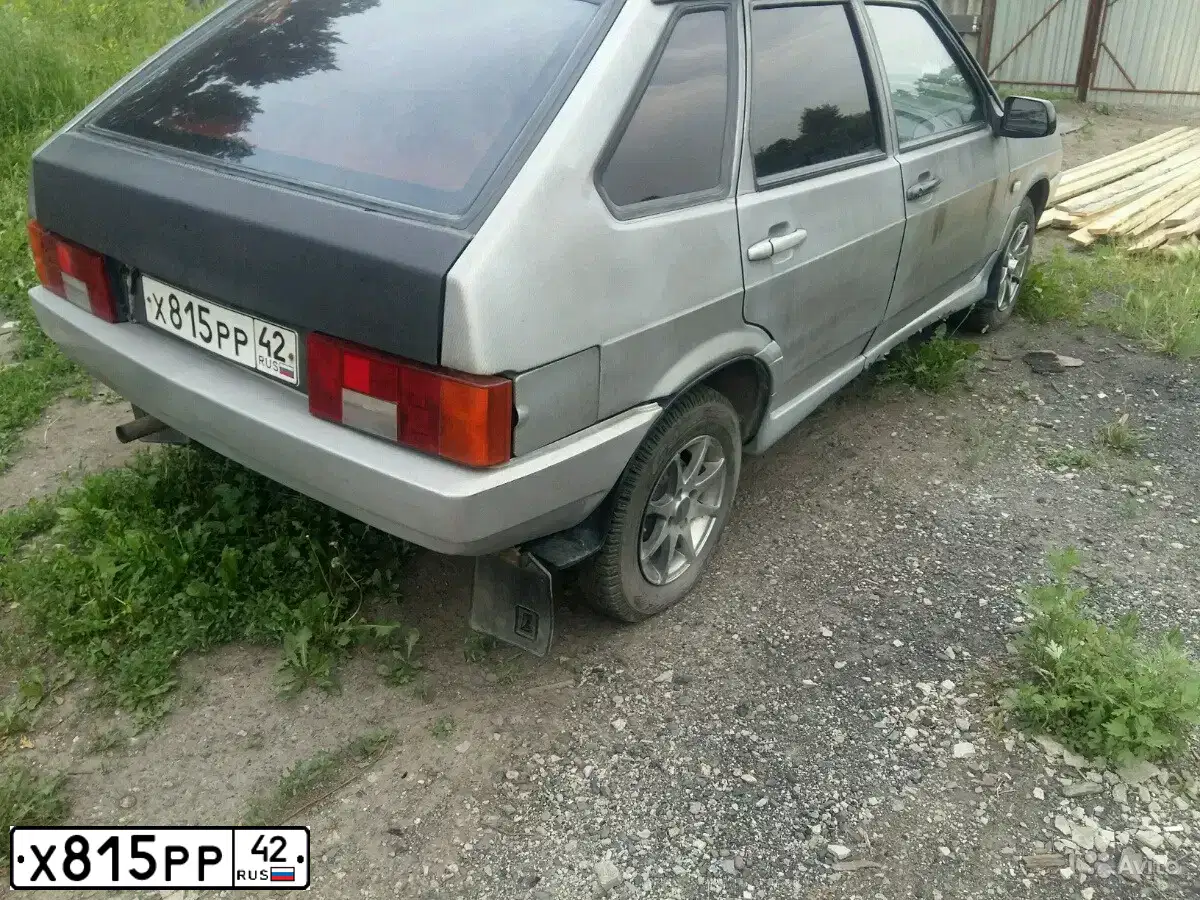 Фото автомобиля LADA 2109, 2001 — госномер А252ОК142. Цвет: СВЕТЛО-СЕРЕБРИСТЫЙ МЕТАЛЛ