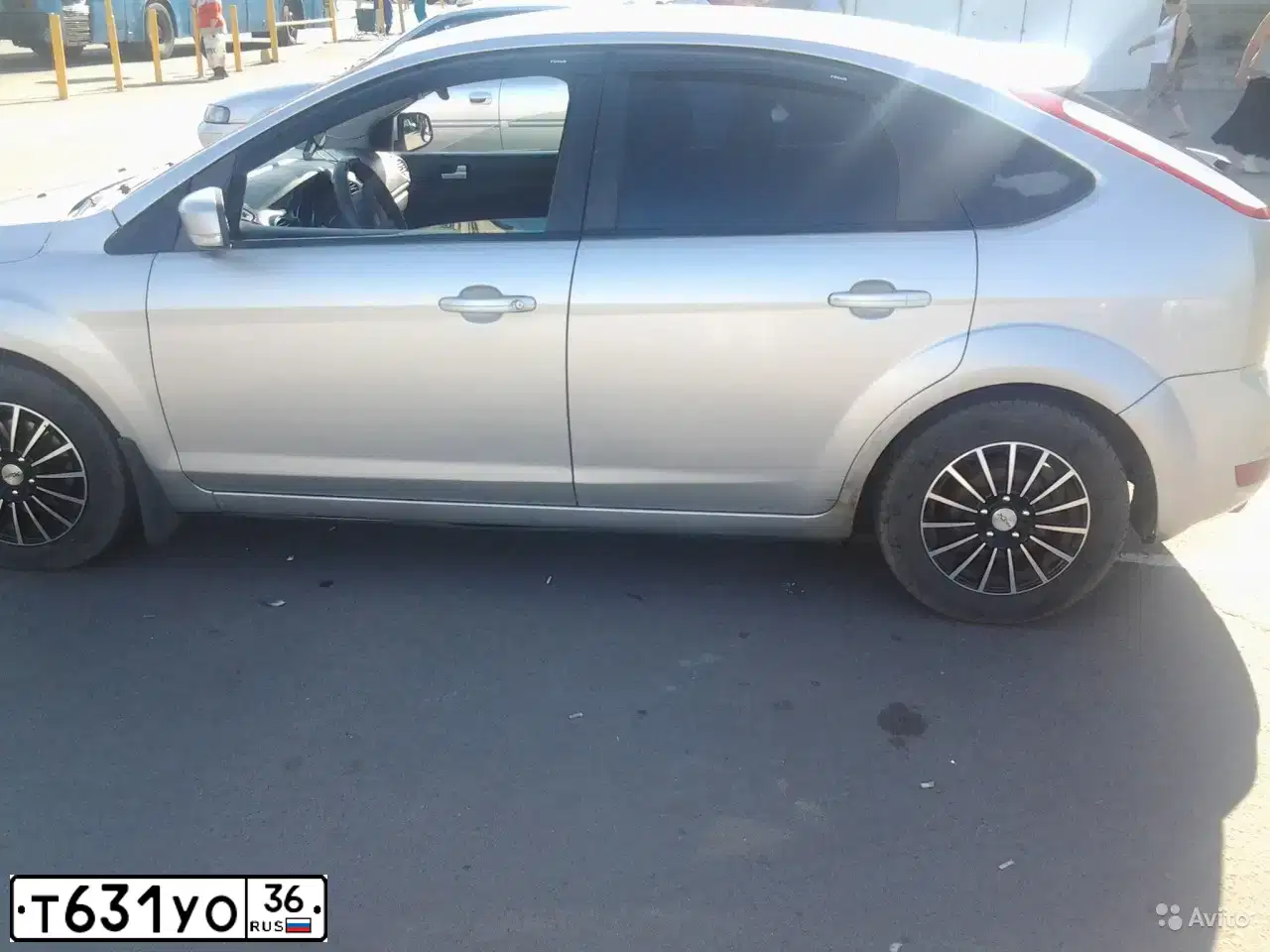 Фото автомобиля FORD FOCUS, 2009 — госномер О160ЕН31. Цвет: СЕРЕБРИСТЫЙ