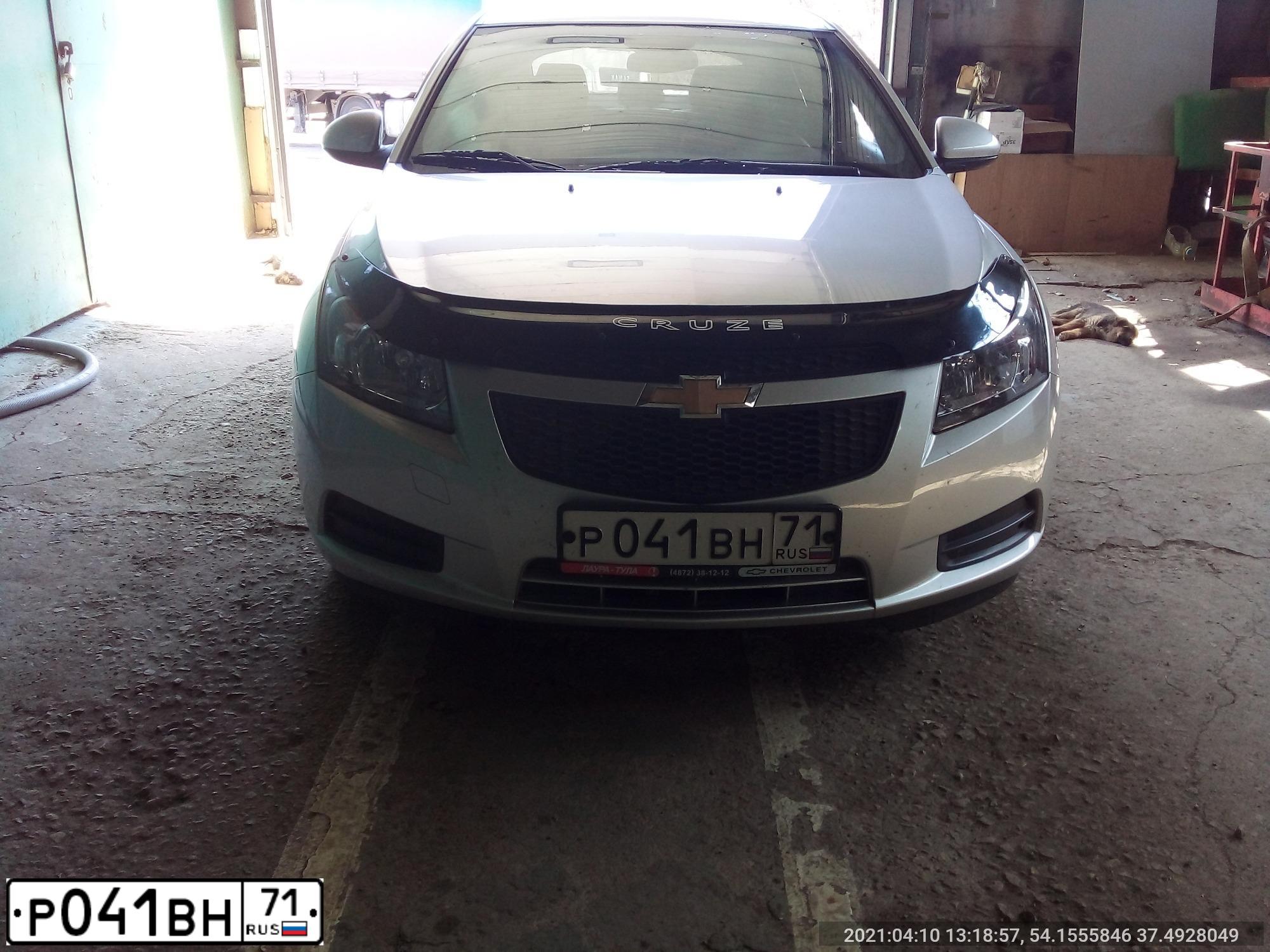 Фото автомобиля CHEVROLET CRUZE, 2012 — госномер К515ЕМ181. Цвет: СЕРЕБРИСТЫЙ МЕТАЛЛИК