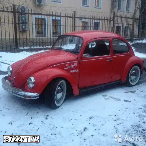 Фото автомобиля VOLKSWAGEN KAEFER, 1984 — госномер В722УТ177. Цвет: КРАСНЫЙ