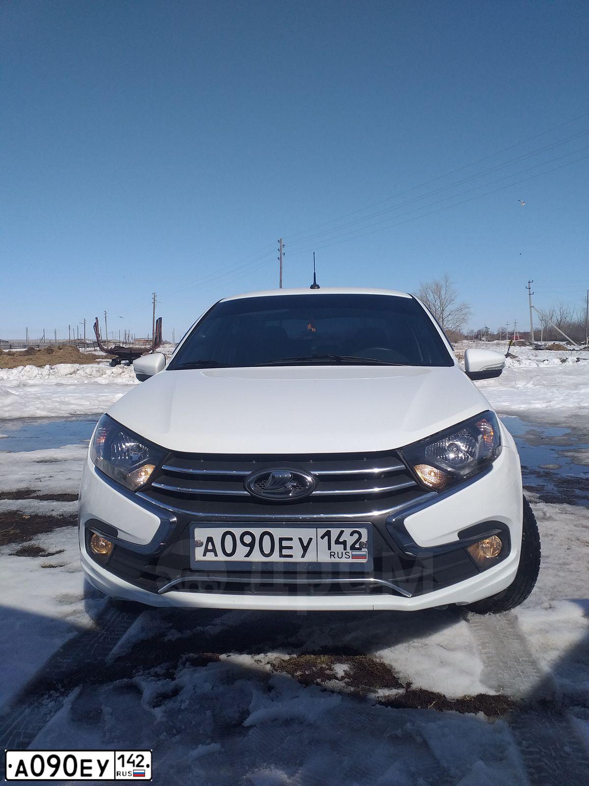 Фото автомобиля TOYOTA RAV4, 2016 — госномер А090ЕУ142. Цвет: Белый