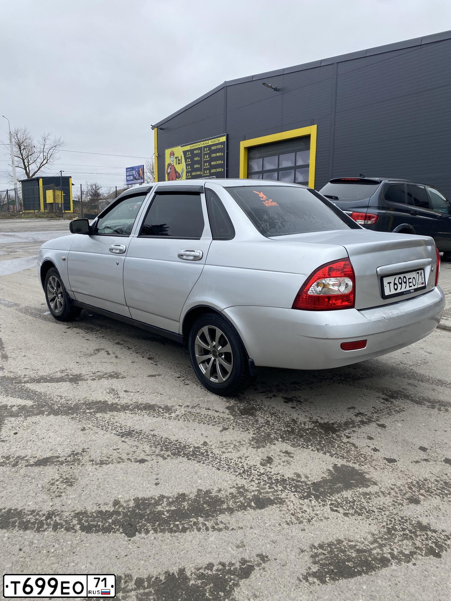 Фото автомобиля LADA PRIORA, 2009 — госномер С311ЕВ181