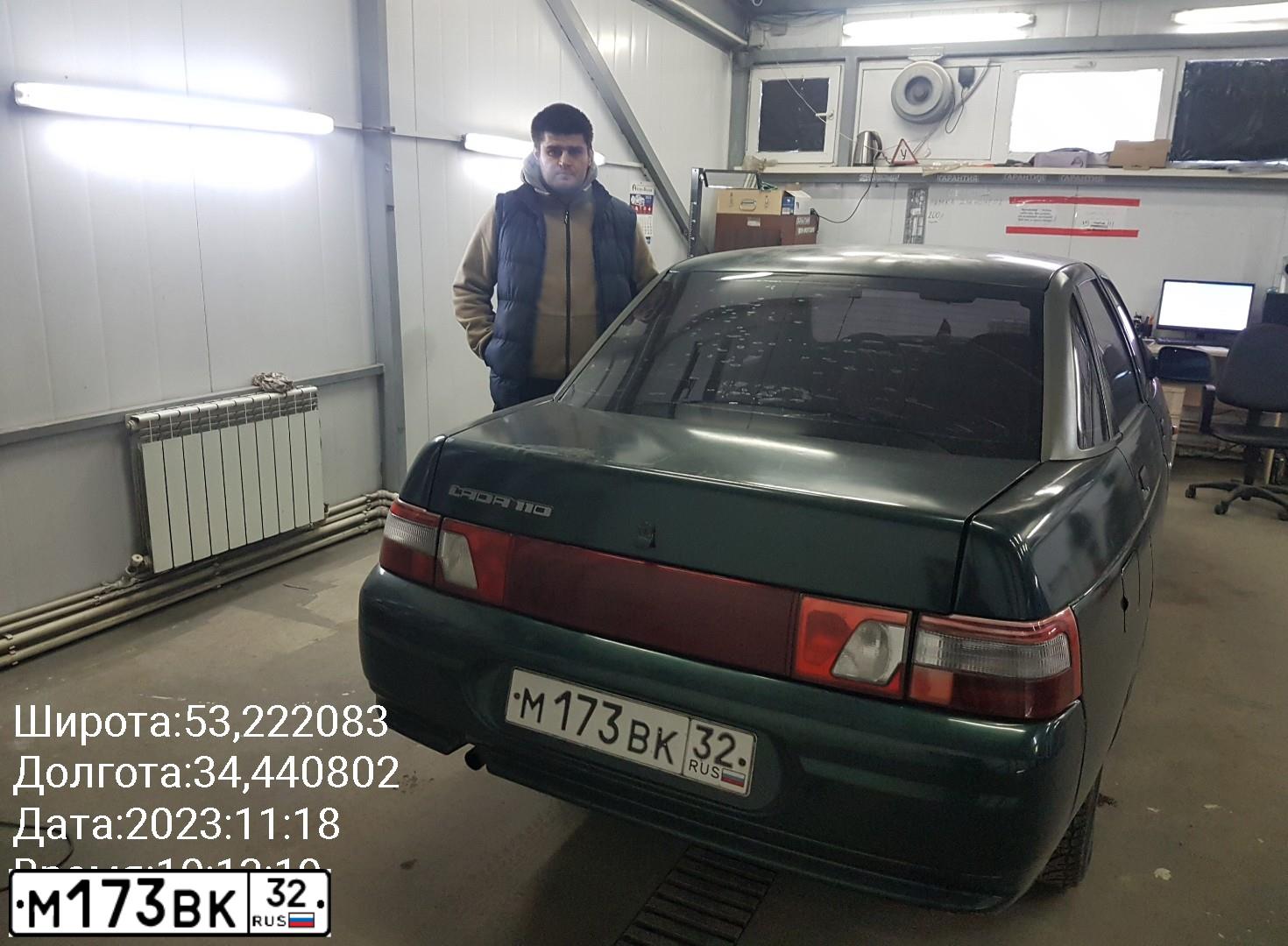 Фото автомобиля LADA 2110, 2000 — госномер М173ВК32. Цвет: ЗЕЛЕНЫЙ МЕТАЛЛИК