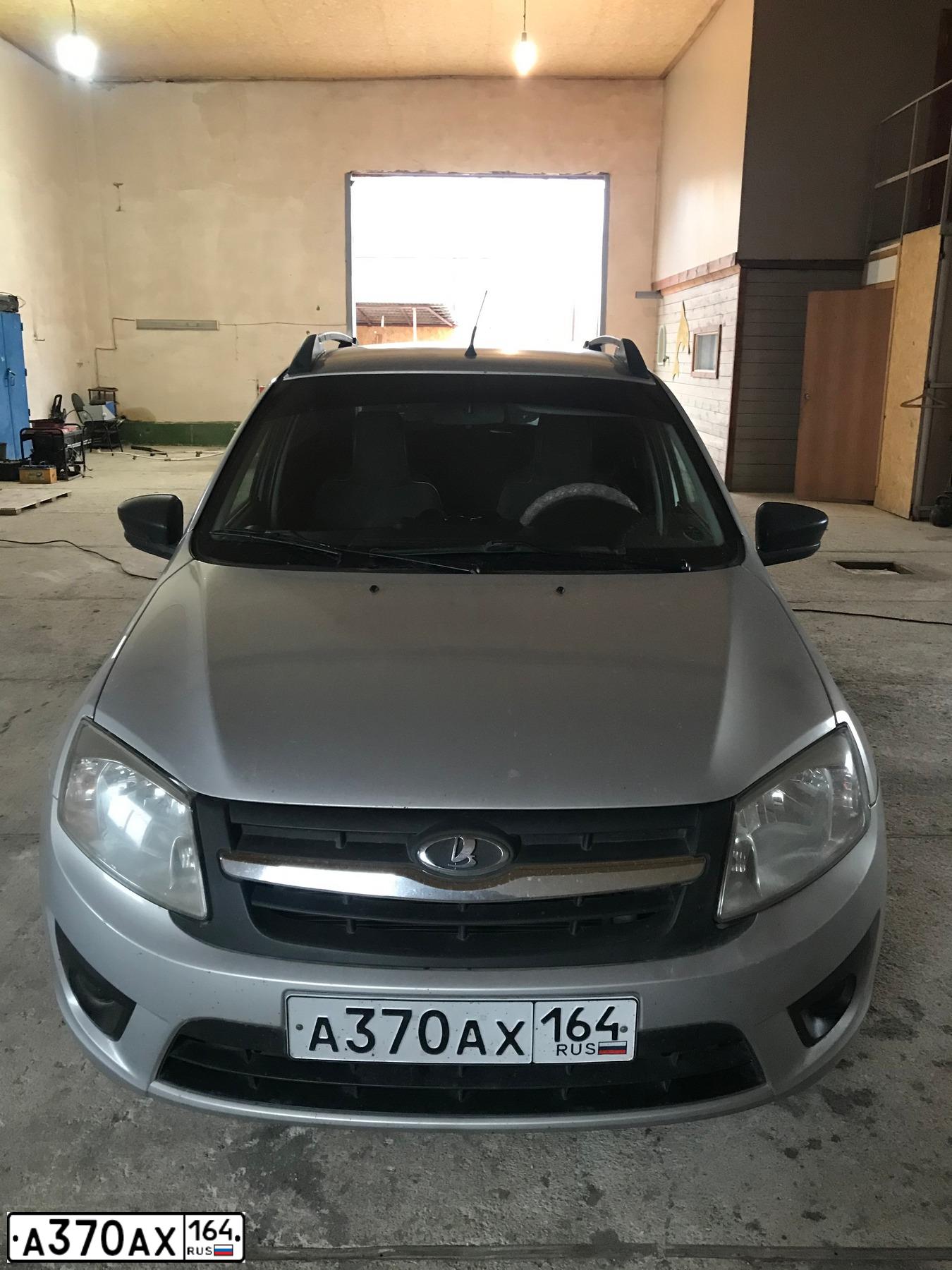 Фото автомобиля LADA 2190 GRANTA, 2016 — госномер А370АХ164. Цвет: Серебристый