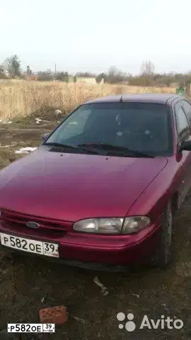 Фото автомобиля FORD MONDEO, 1994 — госномер Н175ТВ39. Цвет: КРАСНЫЙ