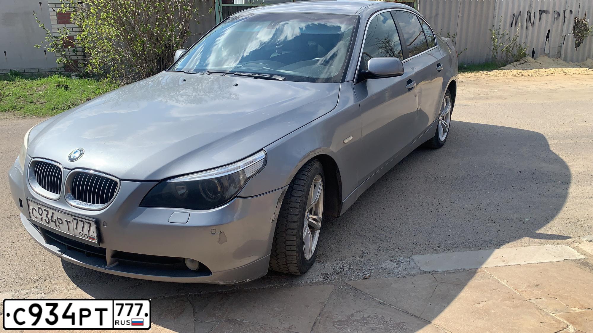 Фото автомобиля BMW SERIE 5, 2005 — госномер К649СН164. Цвет: СЕРЫЙ