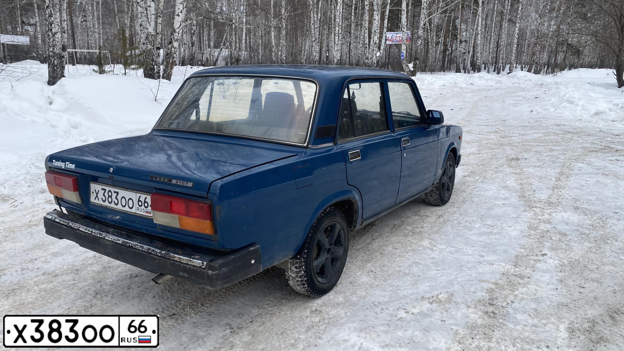 Фото автомобиля LADA 2107, 2005 — госномер Т805УР196