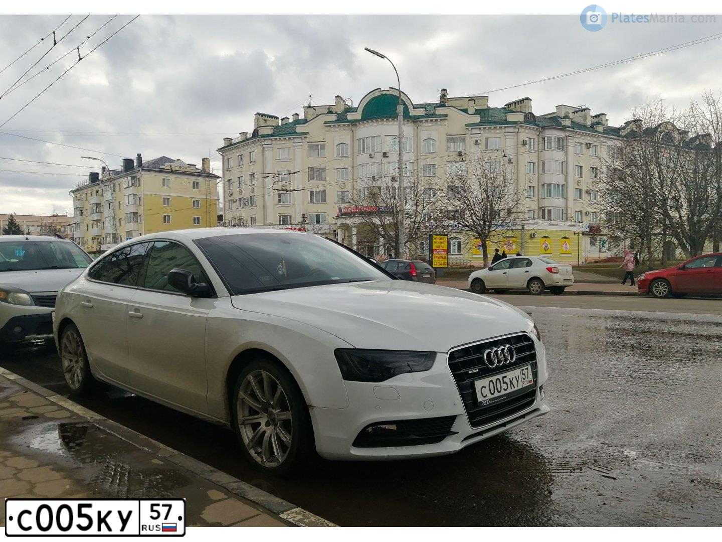 Фото автомобиля AUDI A5, 2015 — госномер С005КУ57. Цвет: синий