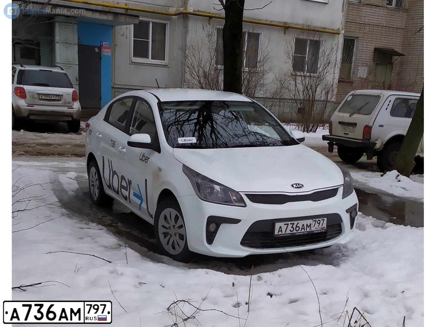 Фото автомобиля KIA RIO, 2019 — госномер А104ВХ76. Цвет: Белый
