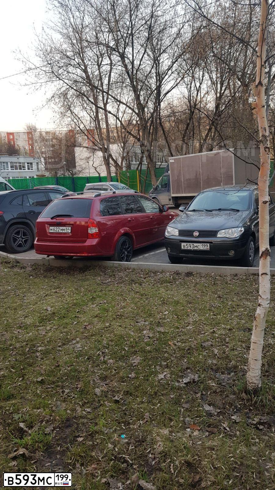 Фото автомобиля FIAT ALBEA, 2008 — госномер В593МС199. Цвет: СЕРЫЙ МЕТАЛЛИК