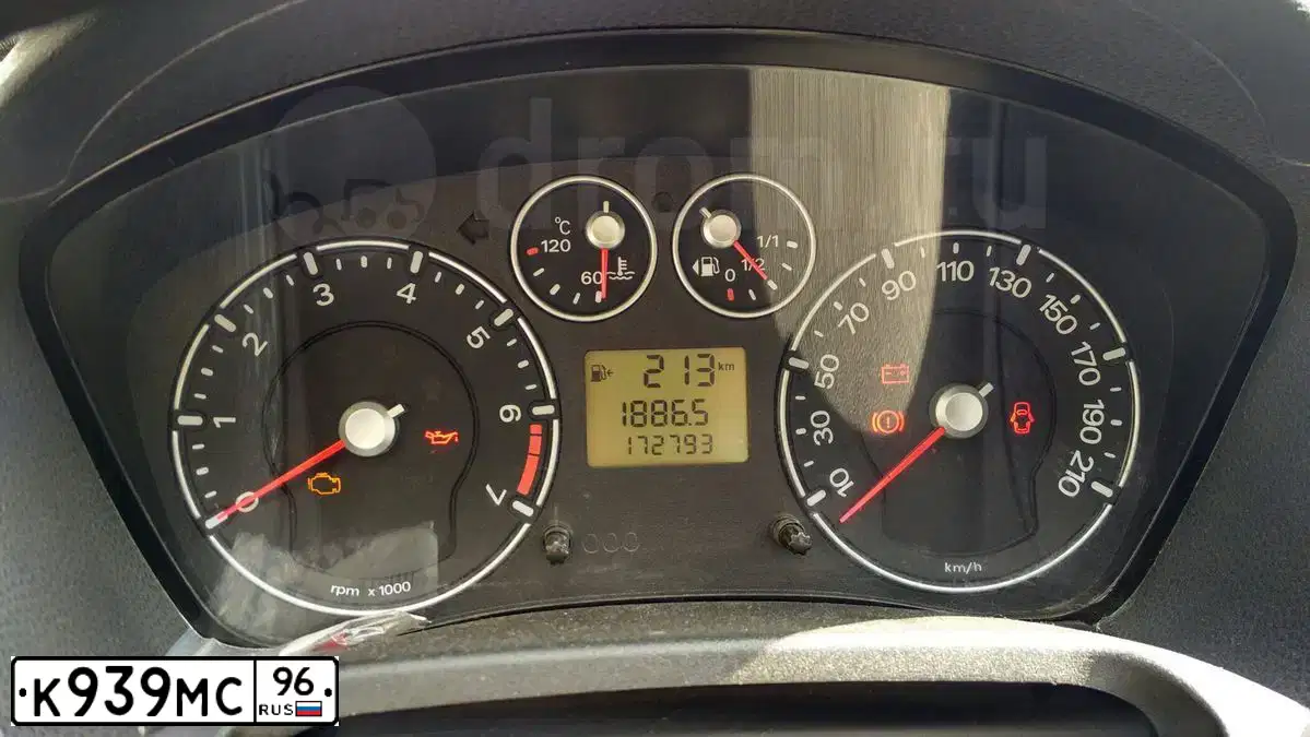 Фото автомобиля FORD FIESTA / ASPIRE, 2007 — госномер К939МС96. Цвет: ТЕМНО-СЕРЫЙ