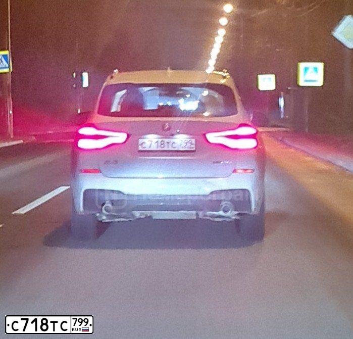 Фото автомобиля BMW X3, 2020 — госномер С718ТС799. Цвет: Белый
