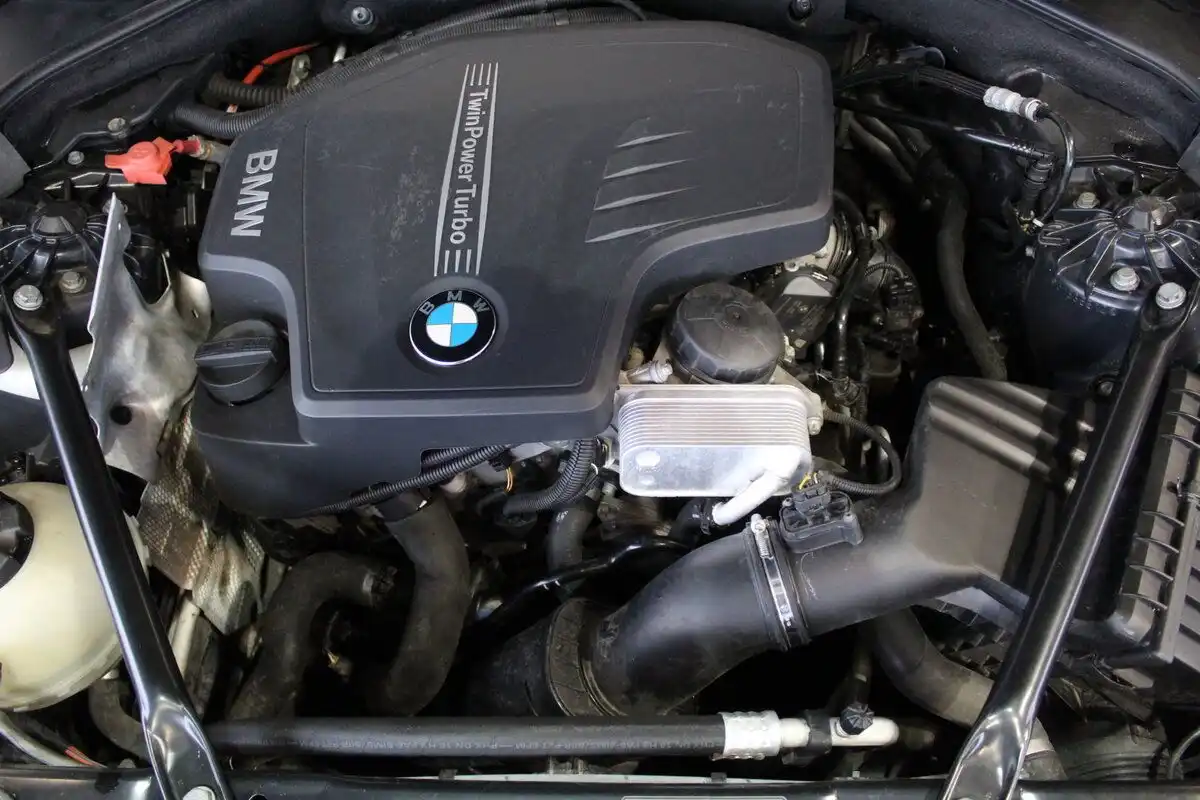 Фото автомобиля BMW SERIE 5, 2012 — госномер С630КА193. Цвет: ЧЕРНЫЙ