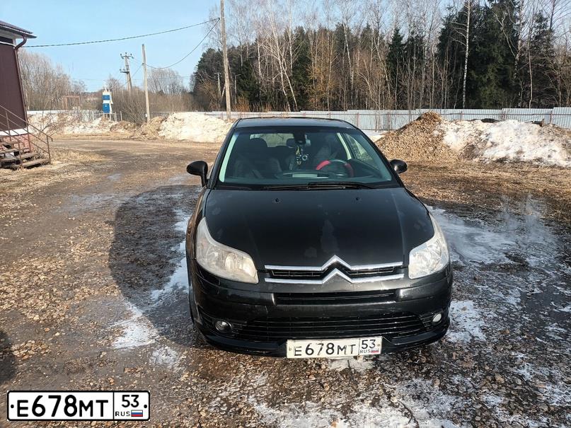 Фото автомобиля CITROEN C4, 2006 — госномер Е678МТ53