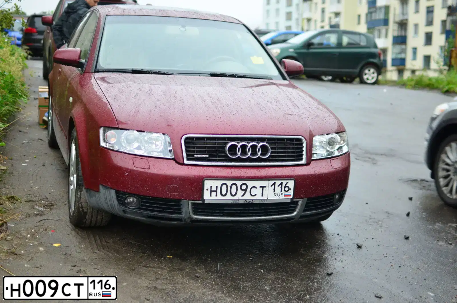 Фото автомобиля AUDI A4, 2003 — госномер Т037ОО76. Цвет: КРАСНЫЙ (БОРДОВЫЙ)