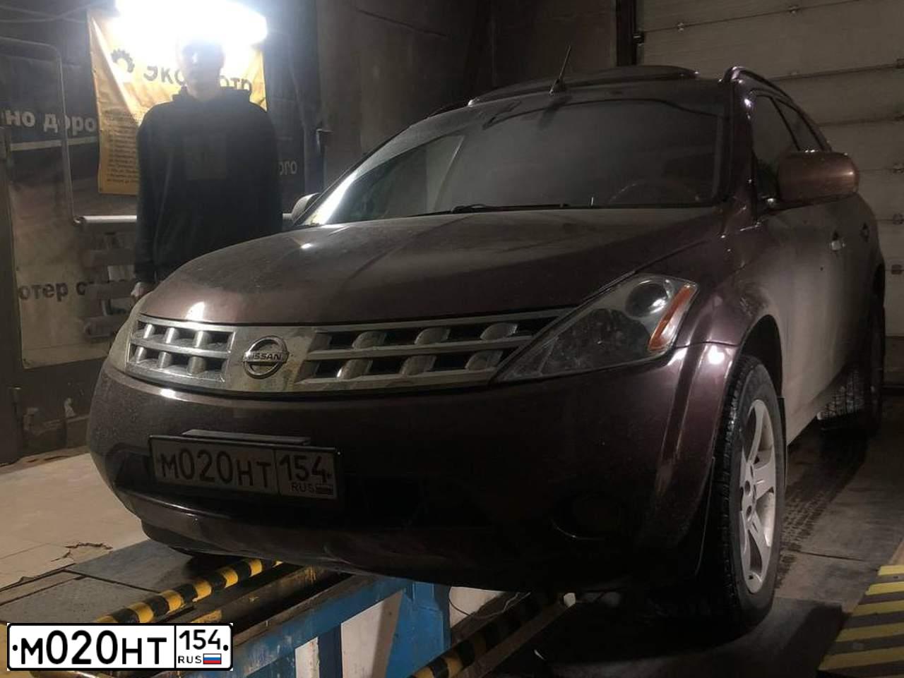 Фото автомобиля NISSAN MURANO, 2003 — госномер Р331ВН154. Цвет: ТЕМНО БОРДОВЫЙ