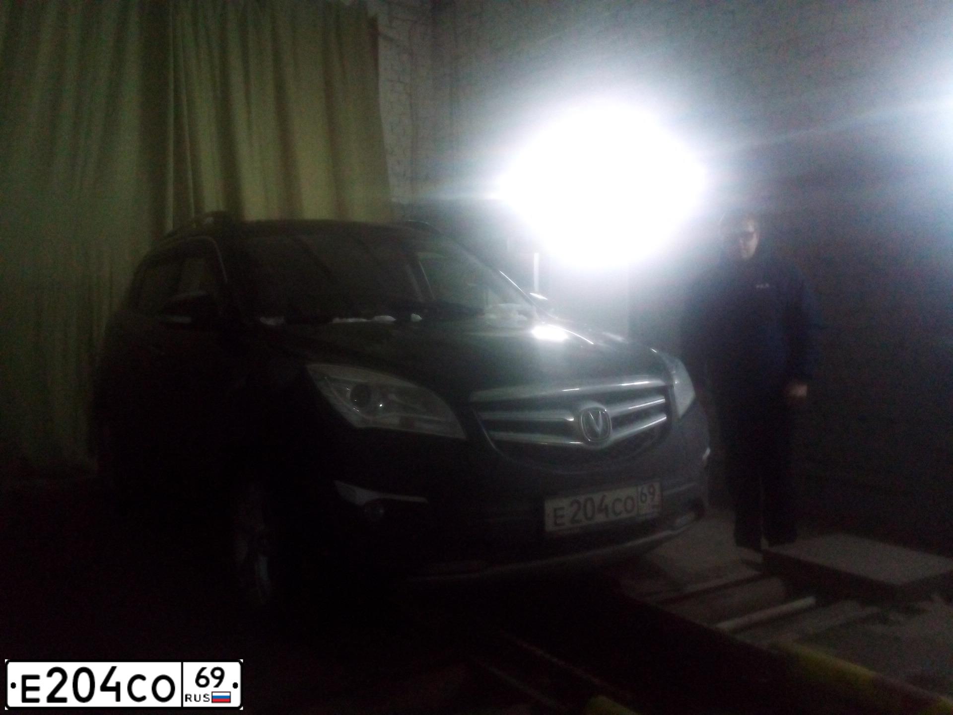 Фото автомобиля CHANGAN CS35, 2016 — госномер М301ОА750. Цвет: ЧЕРНЫЙ