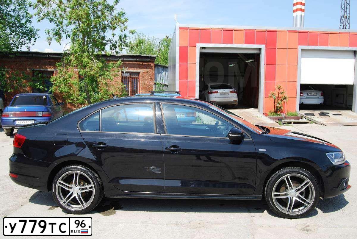 Фото автомобиля LADA 2110, 2002 — госномер Р394ОВ196. Цвет: синий