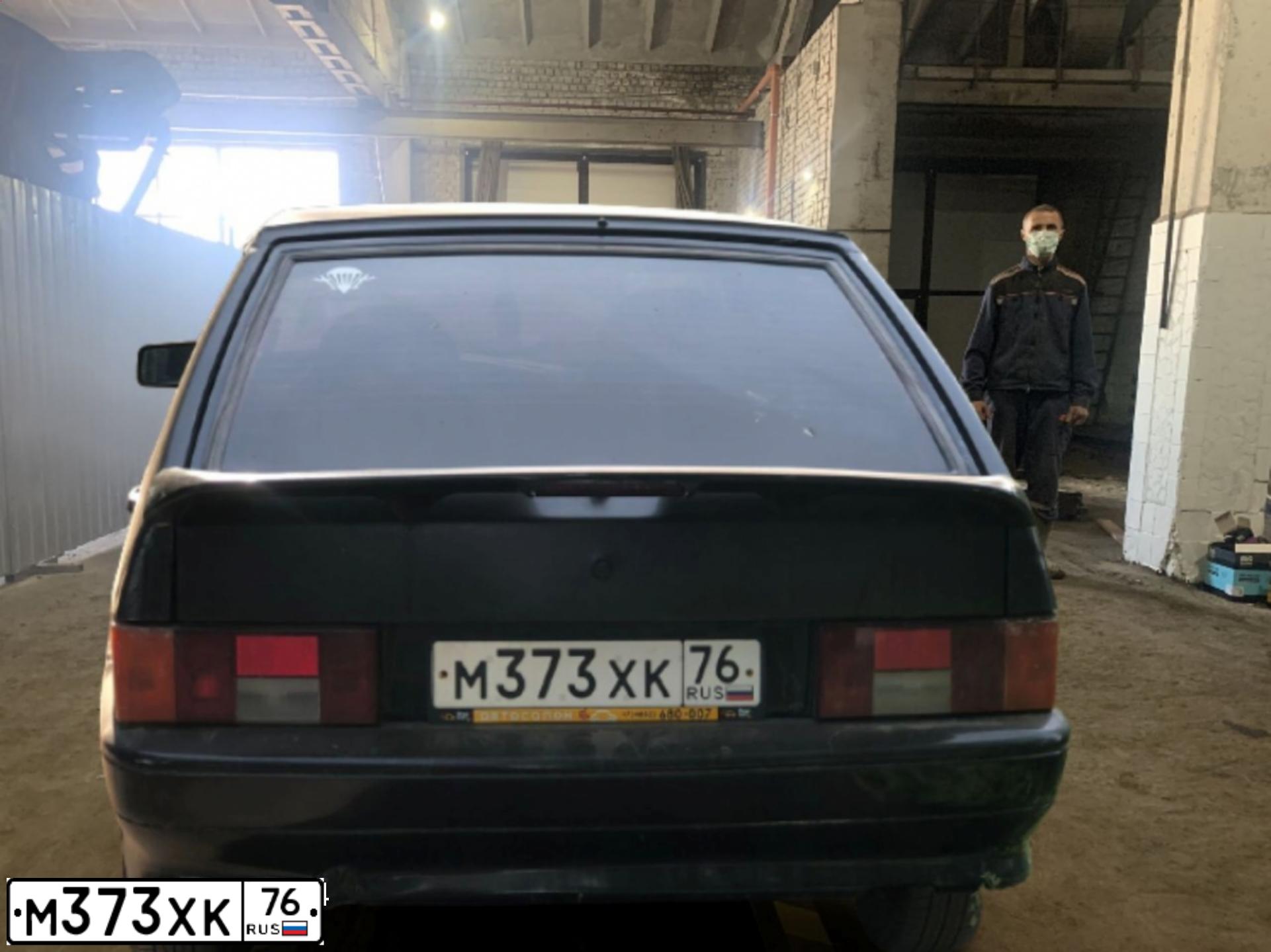 Фото автомобиля LADA 2114 SAMARA, 2009 — госномер М373ХК76. Цвет: ЧЕРНЫЙ
