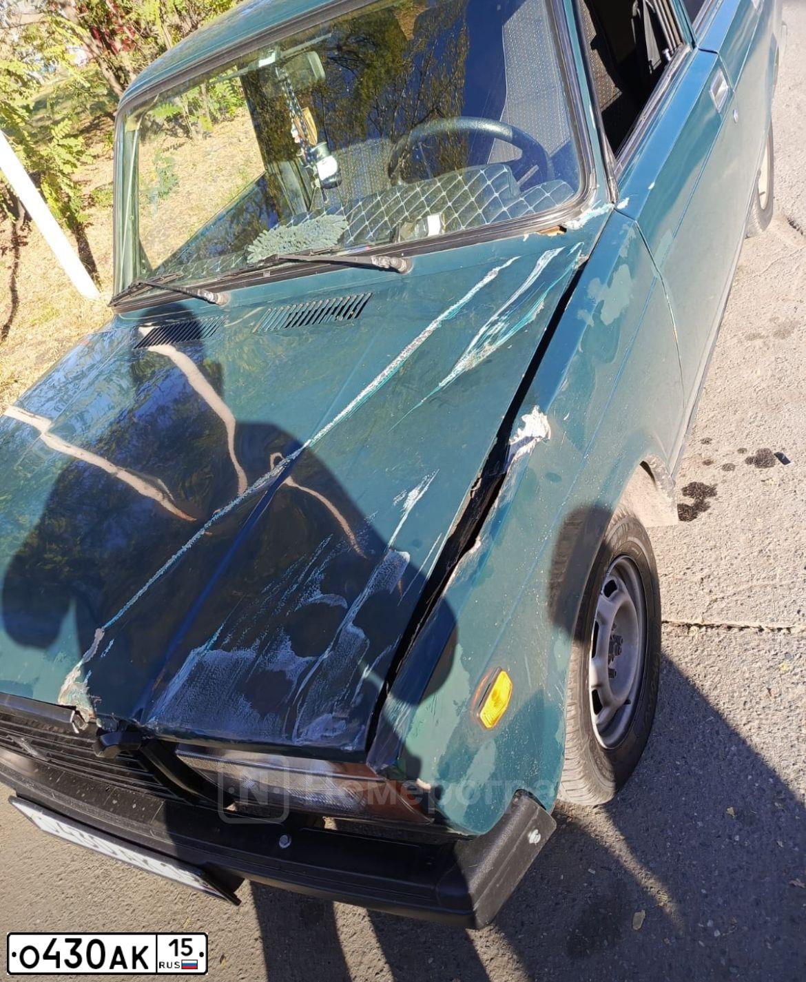 Фото автомобиля LADA 2107 LADA, 2007 — госномер О430АК15. Цвет: Темно-зеленый