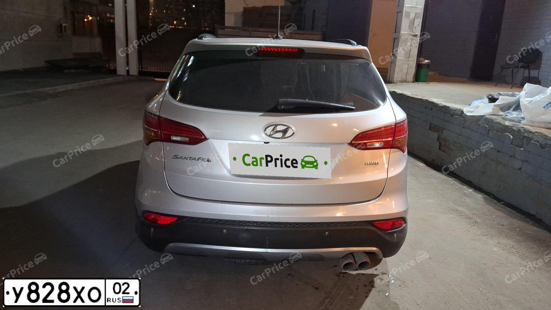 Фото автомобиля HYUNDAI SANTA FE, 2012 — госномер У776СХ62. Цвет: Серебристый