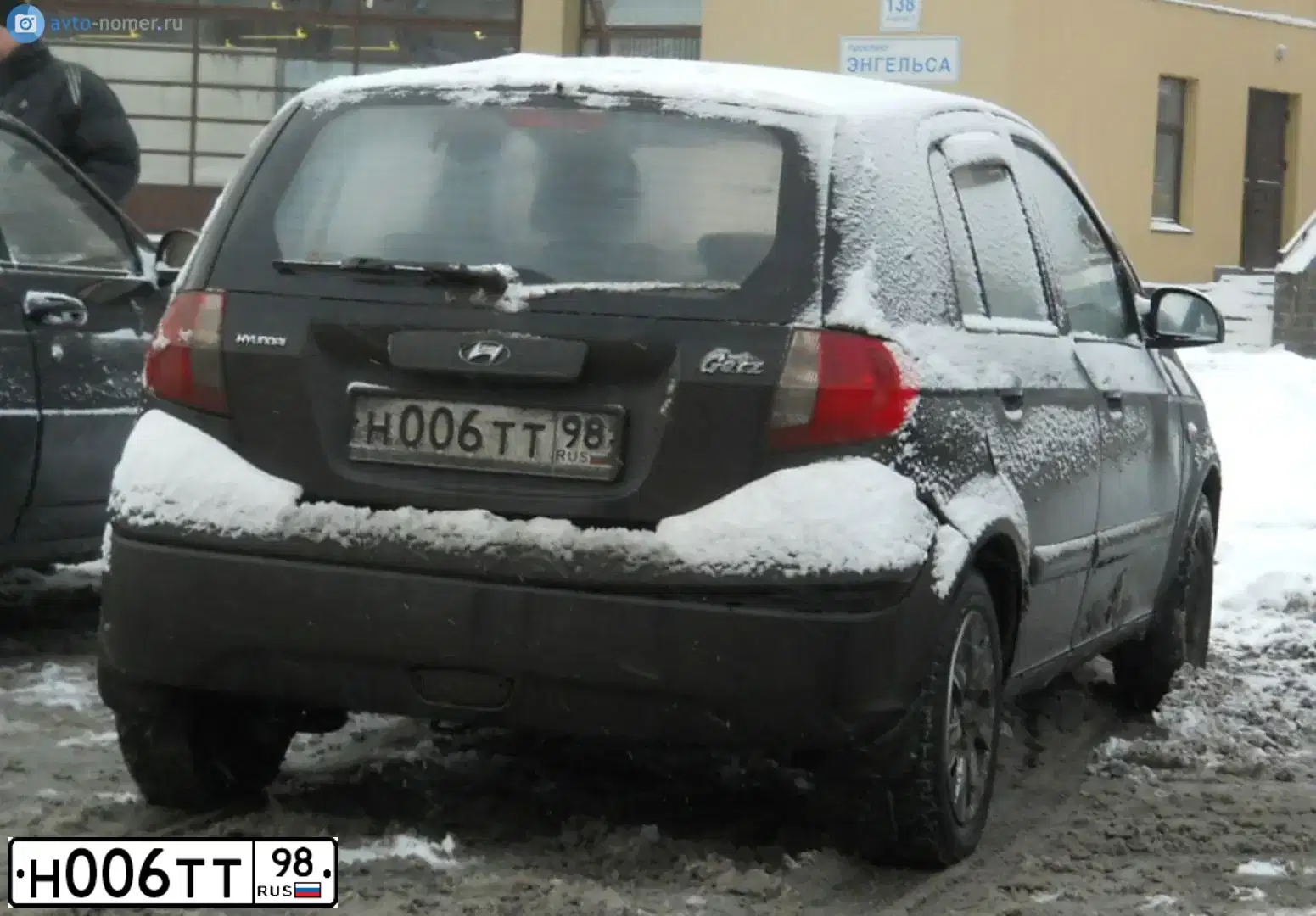Фото автомобиля VOLKSWAGEN TIGUAN, 2012 — госномер О859КЕ46. Цвет: СЕРЕБРИСТЫЙ