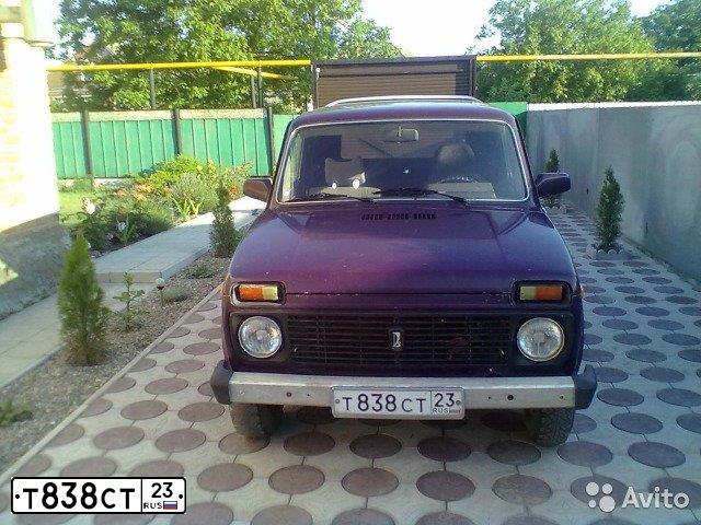 Фото автомобиля LADA 2121 NIVA, 1999 — госномер С100АХ07. Цвет: ФИОЛЕТОВЫЙ