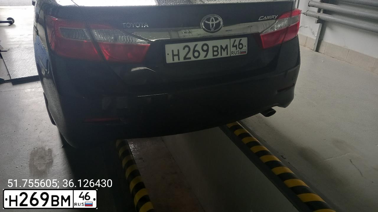 Фото автомобиля TOYOTA CAMRY, 2013 — госномер Н269ВМ46. Цвет: ЧЕРНЫЙ МЕТАЛЛИК