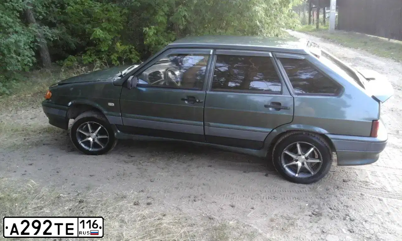 Фото автомобиля LADA 2114 SAMARA, 2007 — госномер А292ТЕ116. Цвет: СЕРО-СИНЕ-ЗЕЛЕНЫЙ