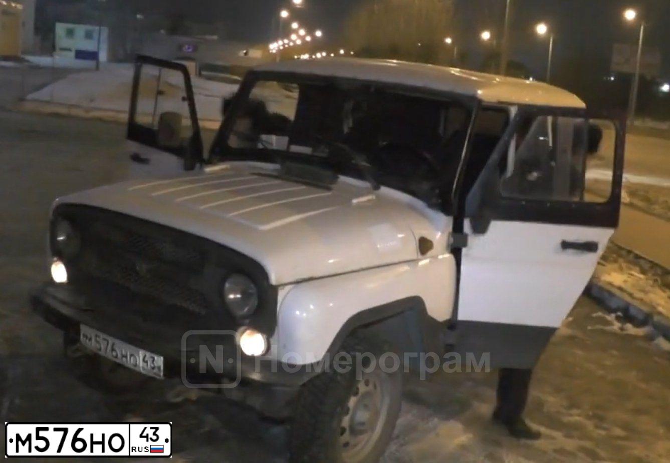 Фото автомобиля UAZ 3151 / HUNTER, 2010 — госномер М576НО43. Цвет: АРКТИКА