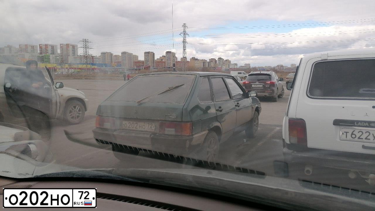 Фото автомобиля LADA 2109, 1999 — госномер Р035ЕН186