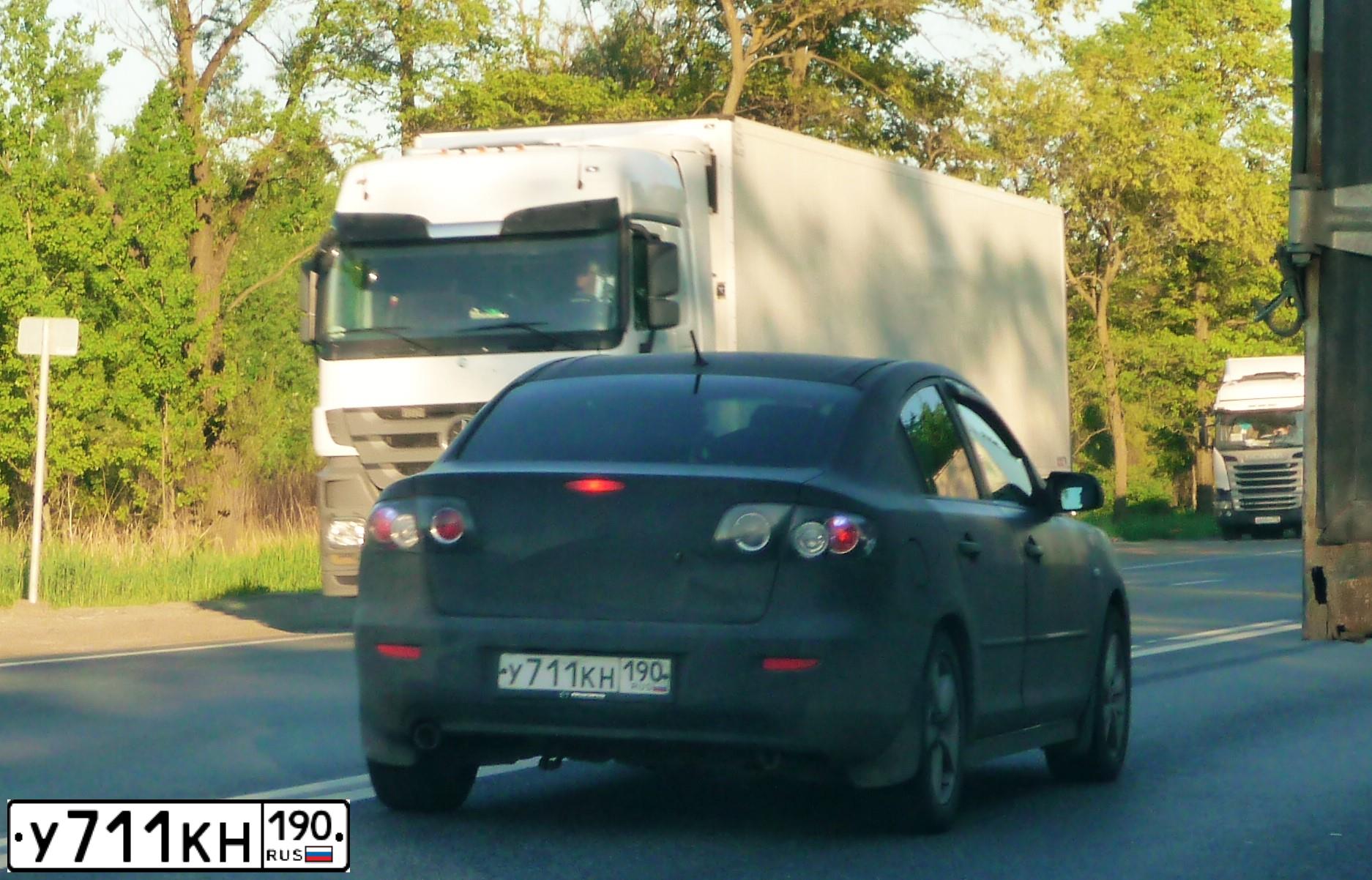 Фото автомобиля MAZDA A 3, 2004 — госномер С888СК90. Цвет: ЧЕРНЫЙ