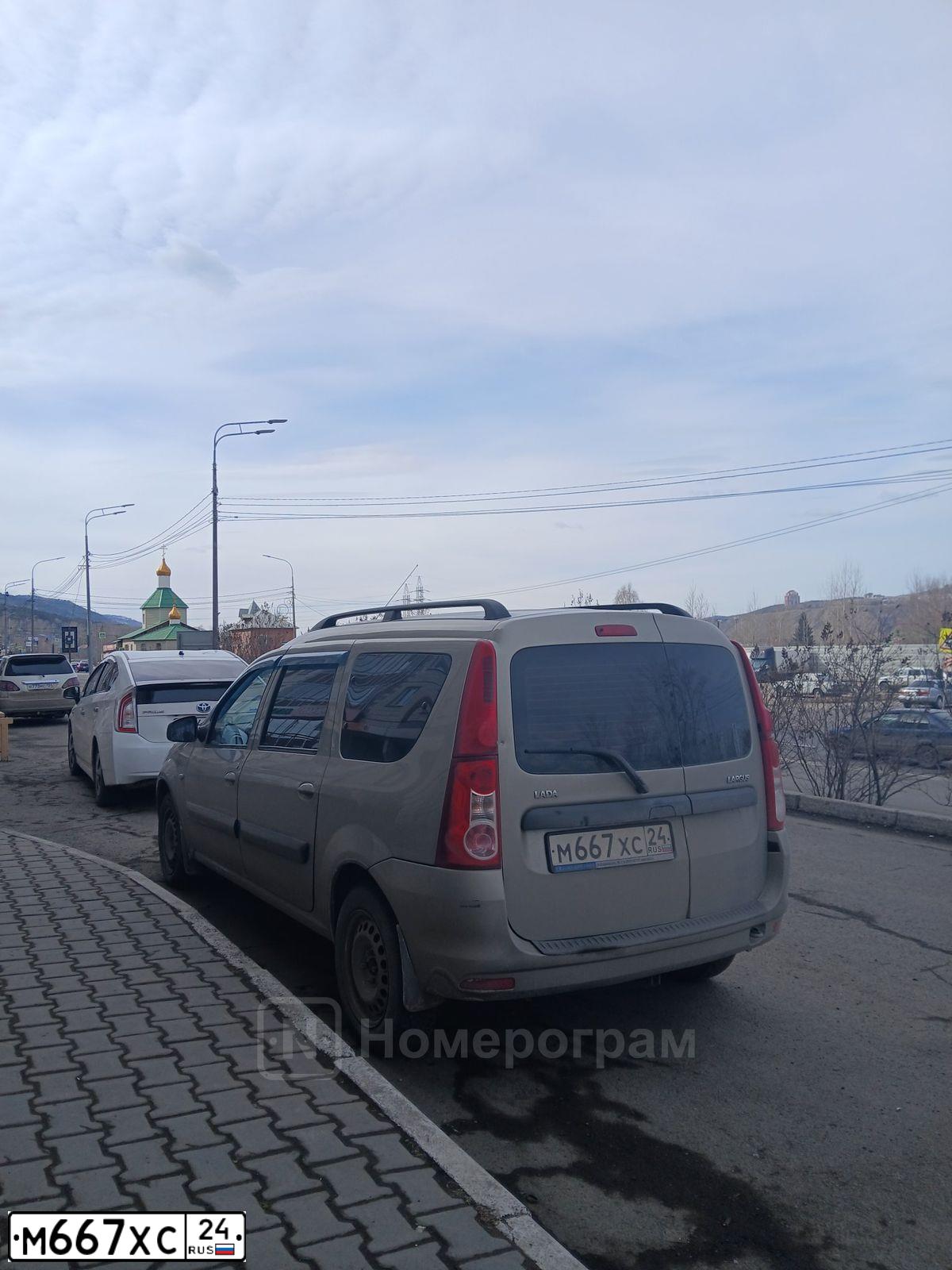 Фото автомобиля LADA PRIORA, 2008 — госномер Н560УЕ70. Цвет: ЧЕРНЫЙ