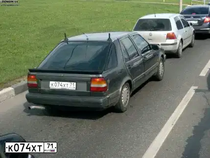 Фото автомобиля SAAB 9000, 1988 — госномер В731УА77. Цвет: СЕРЫЙ