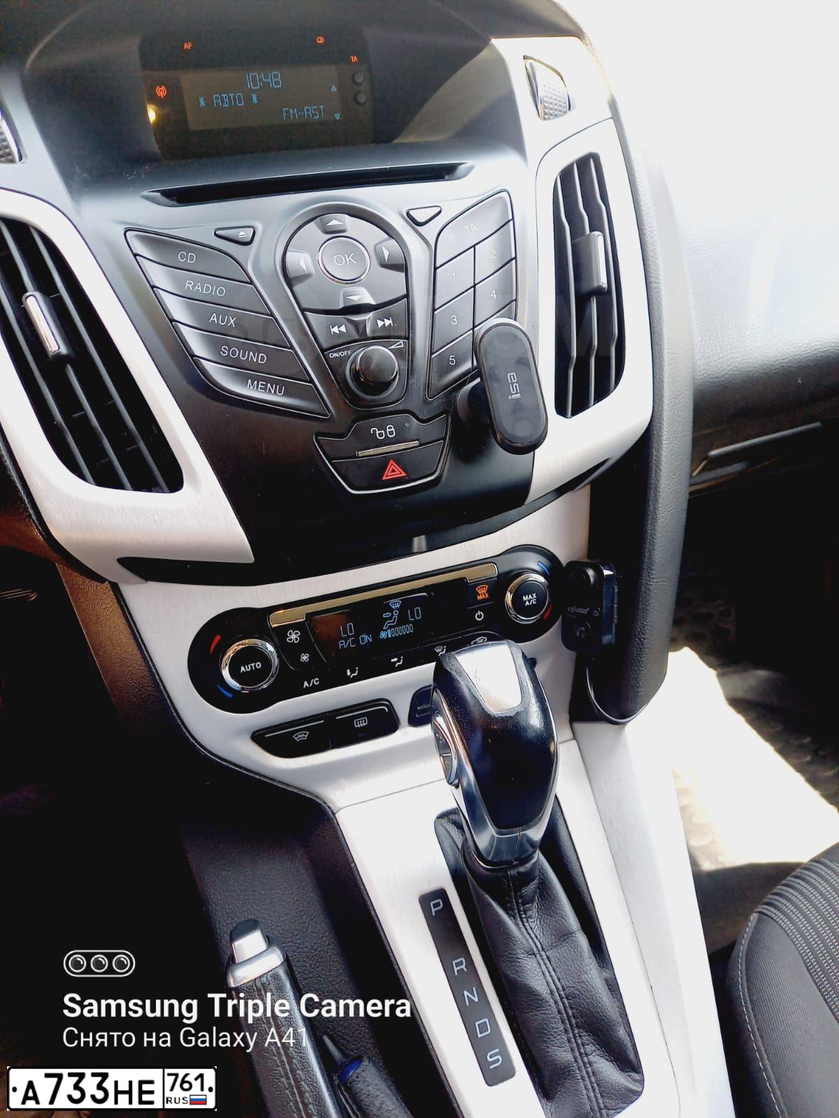 Фото автомобиля FORD FOCUS, 2012 — госномер А733НЕ761. Цвет: Серебристый