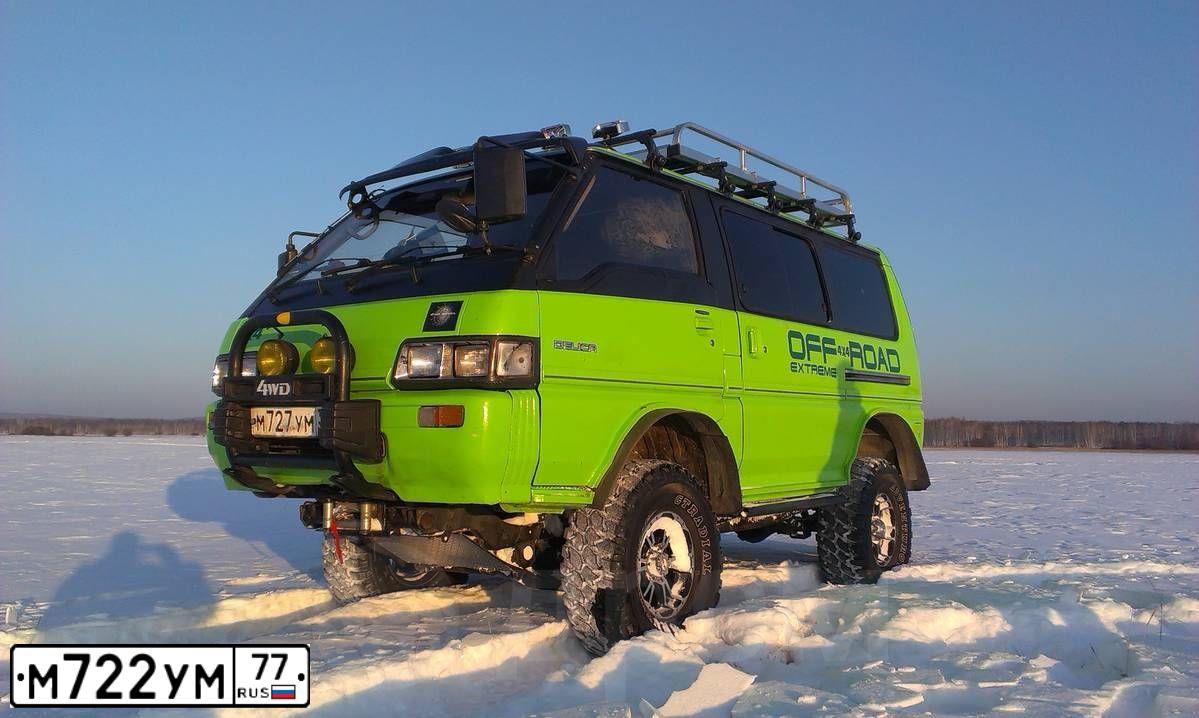 Фото автомобиля DAEWOO NEXIA, 1997 — госномер М722УМ77. Цвет: Серый