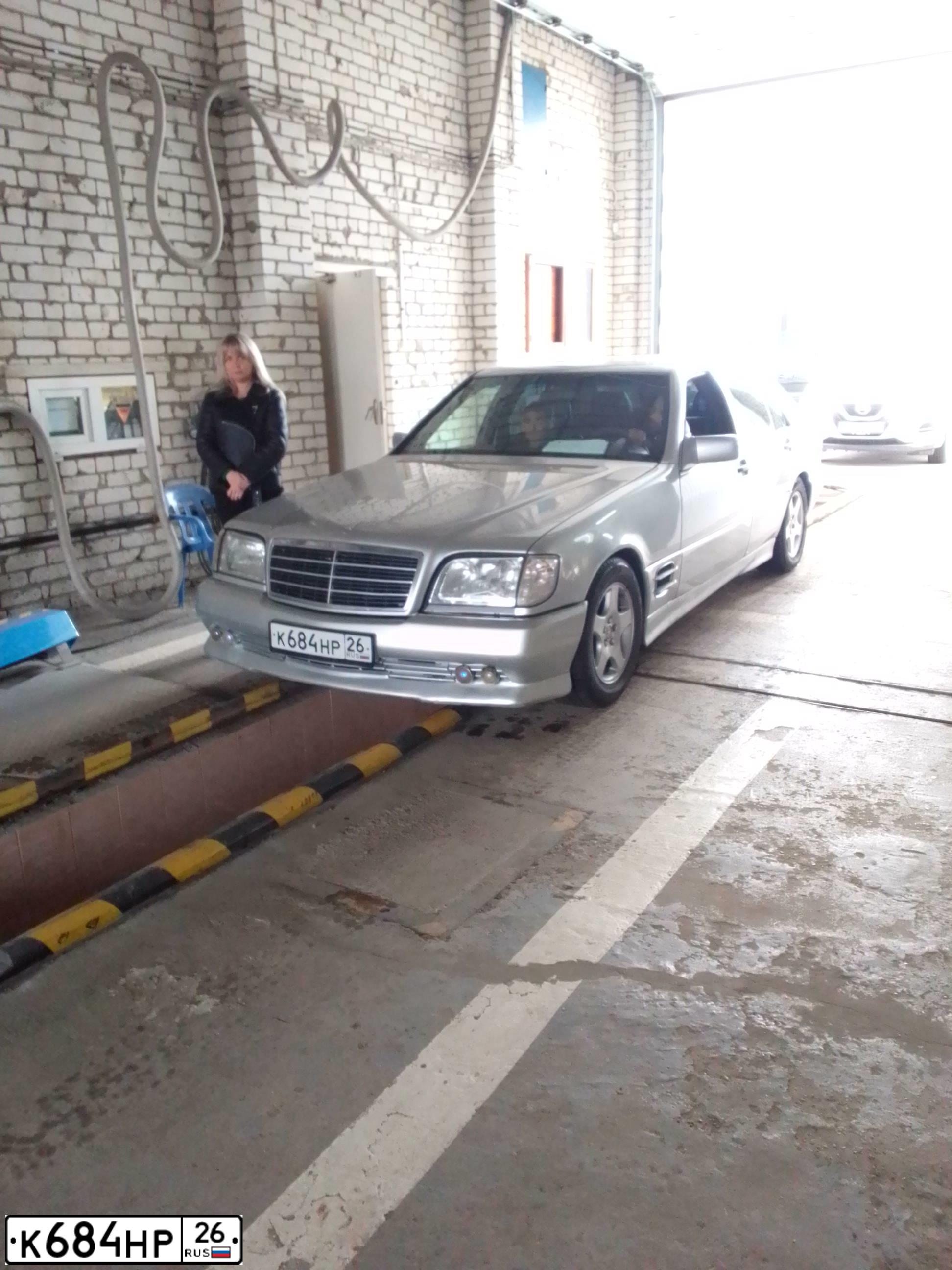 Фото автомобиля МЕРСЕДЕС МЕRСЕDЕS ВЕNZ Е320, 1994 — госномер С767АТ06. Цвет: СЕРЕБ.МЕТАЛЛИК|БЕЛЫЙ