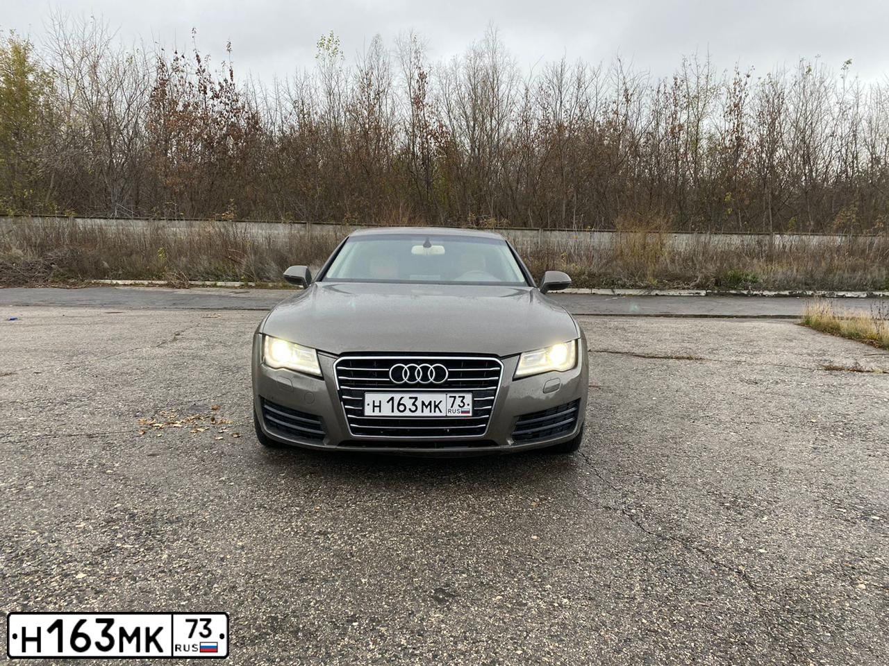 Фото автомобиля AUDI A7, 2011 — госномер О006ВВ73. Цвет: СЕРО-КОРИЧНЕВЫЙ