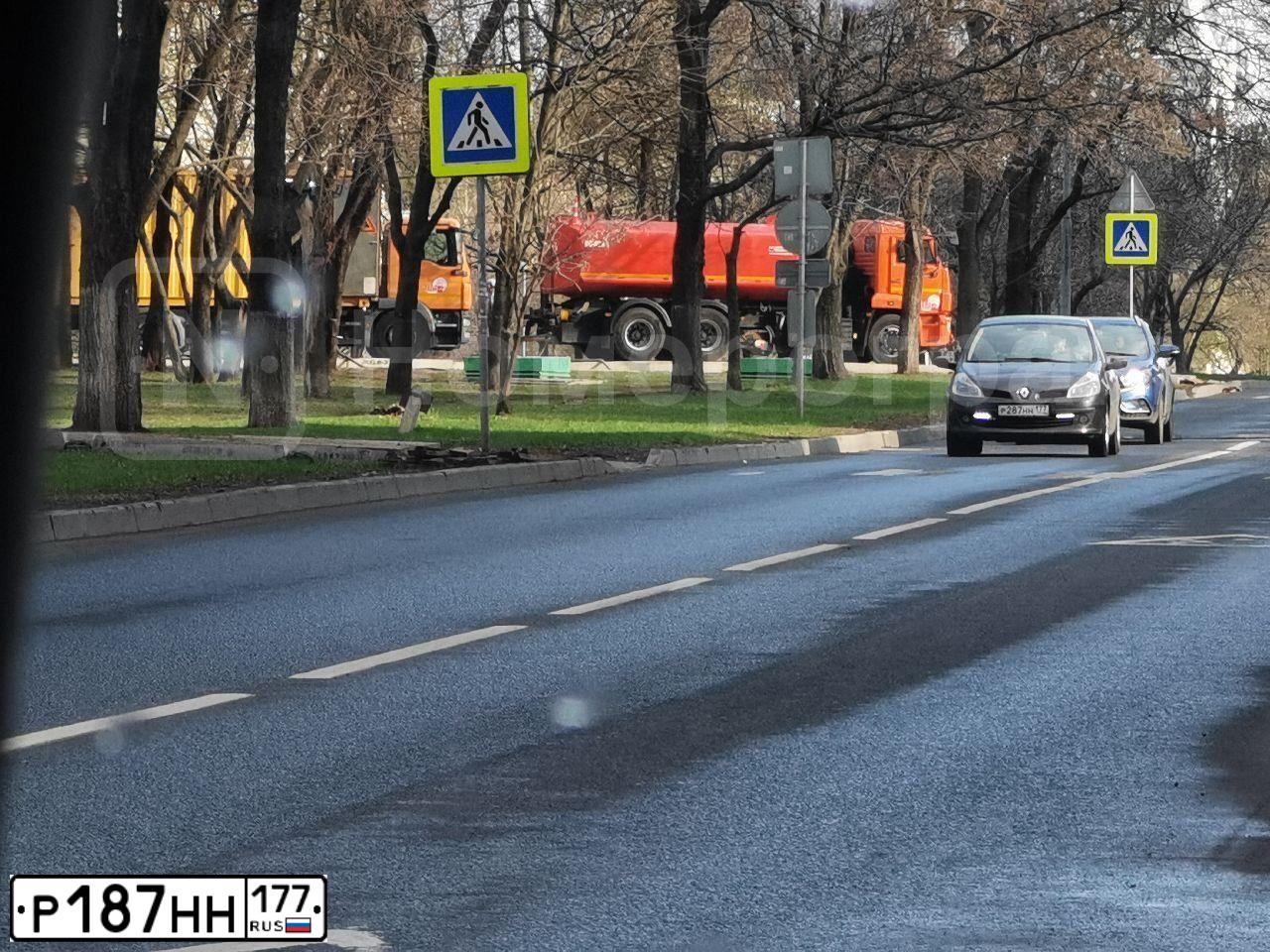 Фото автомобиля PEUGEOT 407, 2006 — госномер Н605ВР82. Цвет: ФИОЛЕТОВЫЙ