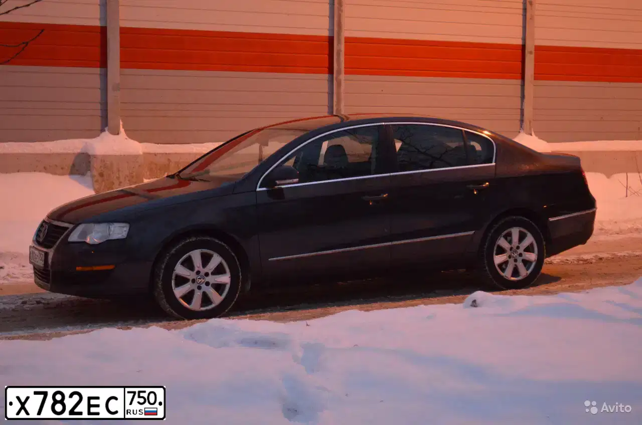 Фото автомобиля VOLKSWAGEN PASSAT, 2007 — госномер Х782ЕС750. Цвет: ЧЕРНЫЙ